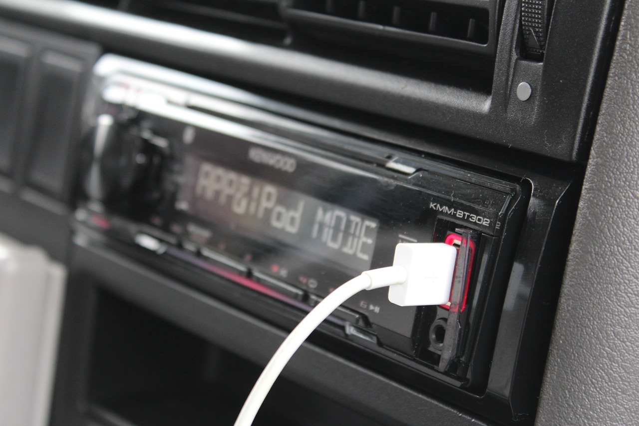 卡羅拉車型前麵USB接口功能及應用解析